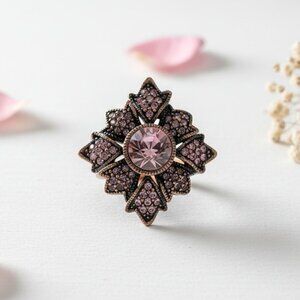 La Vintage Pink and Bronze Stunning Statement Floral Crystal Ring Size 6